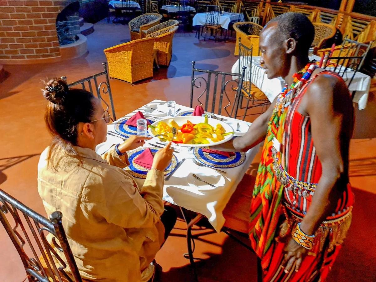 Africa Safari Maasai Boma Camping Serengeti Extérieur photo